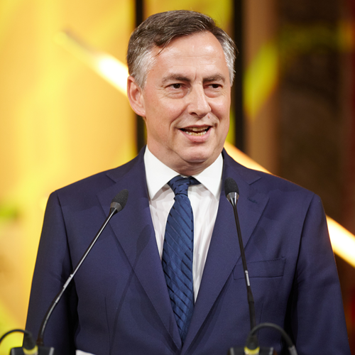 MEP David McAllister accepting his Lifetime Achievement Award at the MEP Awards 2025